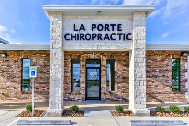 La Porte Chiropractic Associates | 10932 Spencer Hwy ste b, La Porte, TX 77571, USA | Phone: (281) 471-5570