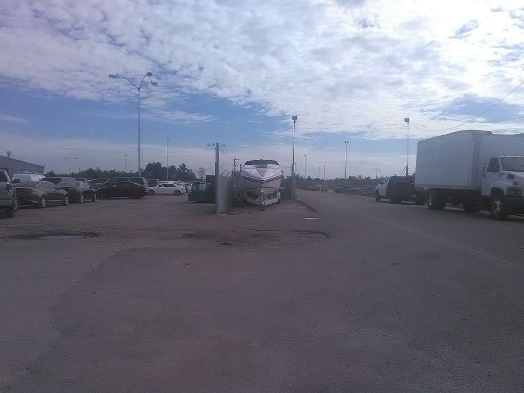 Manheim Texas Hobby Remote Lot | 800 Brisbane St, Houston, TX 77061, USA | Phone: (713) 645-1930