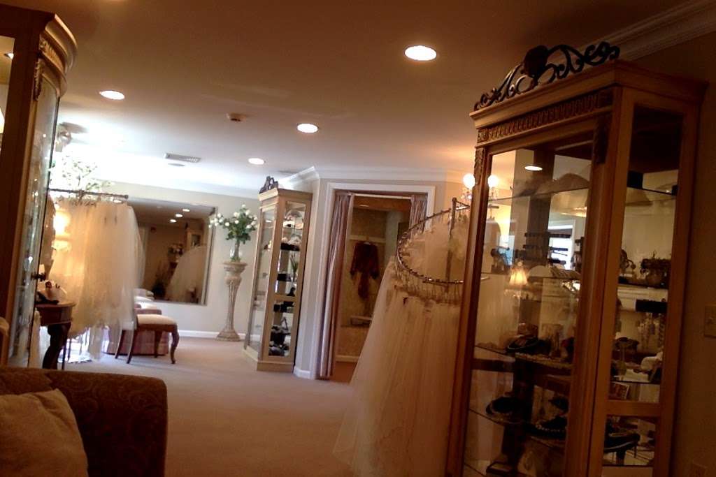 The Wedding Store at Liz Clinton | 200 Main St, Andover, NJ 07821, USA | Phone: (973) 786-5330