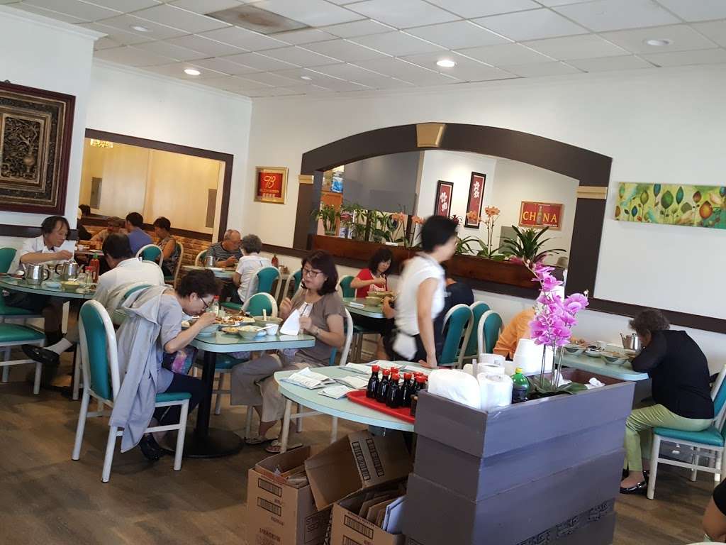 Little China Restaurant | 18026 S Western Ave, Gardena, CA 90248, USA | Phone: (310) 327-1585