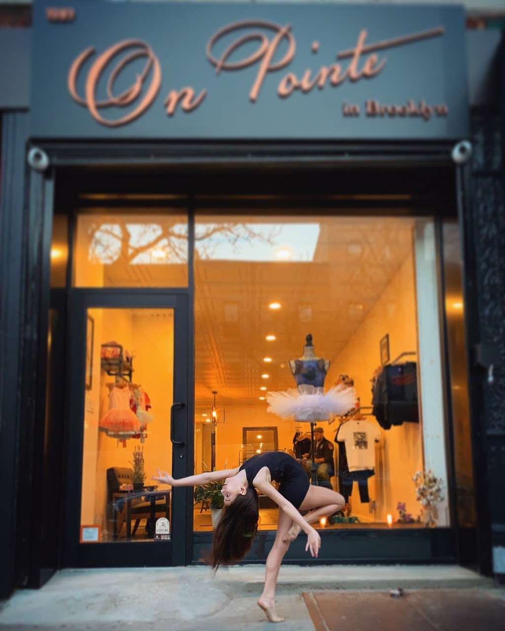 On Pointe in Brooklyn | 7207 3rd Ave, Brooklyn, NY 11209, USA | Phone: (646) 598-1815