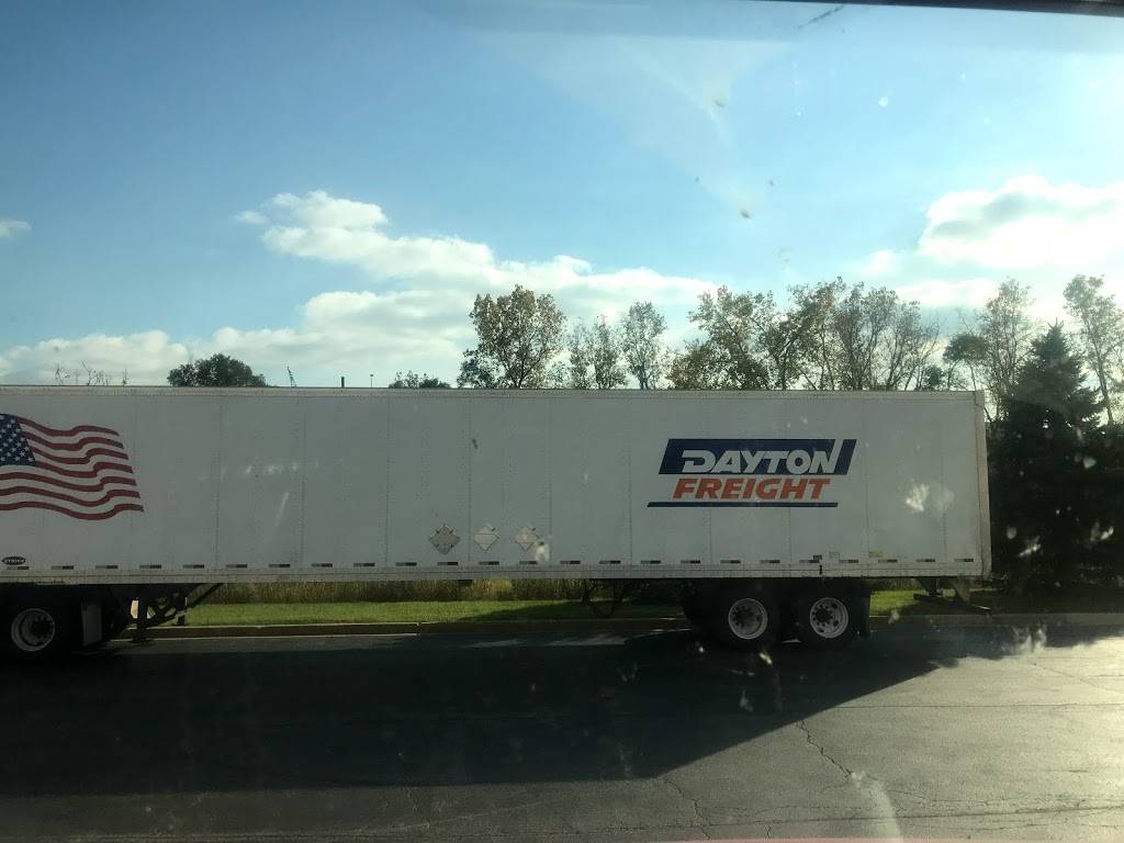 Dayton Freight- Chicago - Des Plaines | 1000 E Northwest Hwy, Des Plaines, IL 60016, USA | Phone: (847) 759-9003