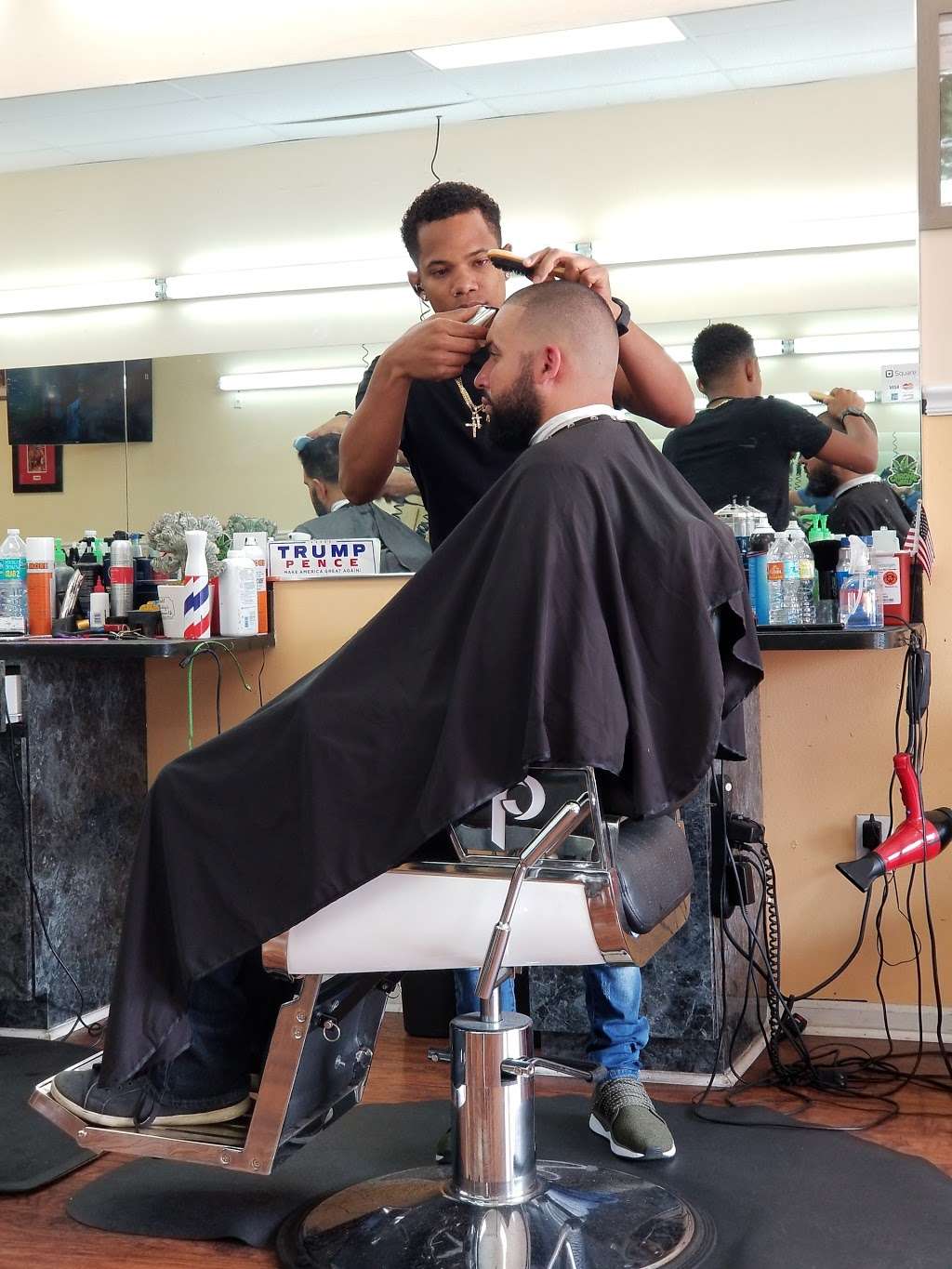 Jonathans barbershop | 2851 w 68st suite 11, Hialeah, FL 33018, USA | Phone: (786) 409-5863