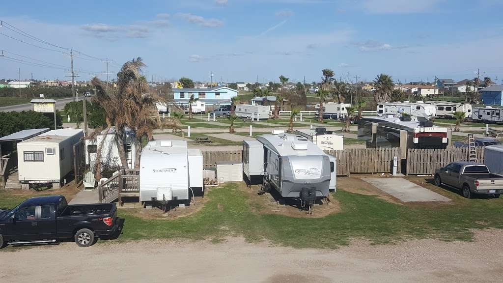 Beach Side RV Park | 1280 State Hwy 87, Crystal Beach, TX 77650, USA | Phone: (409) 996-3288