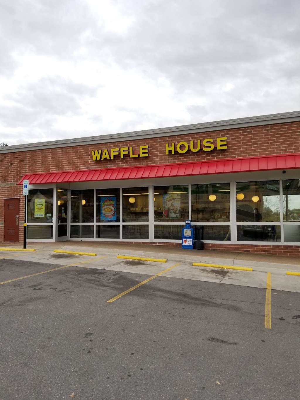 Waffle House | 2010 W Franklin Blvd, Gastonia, NC 28052, USA | Phone: (704) 865-1215