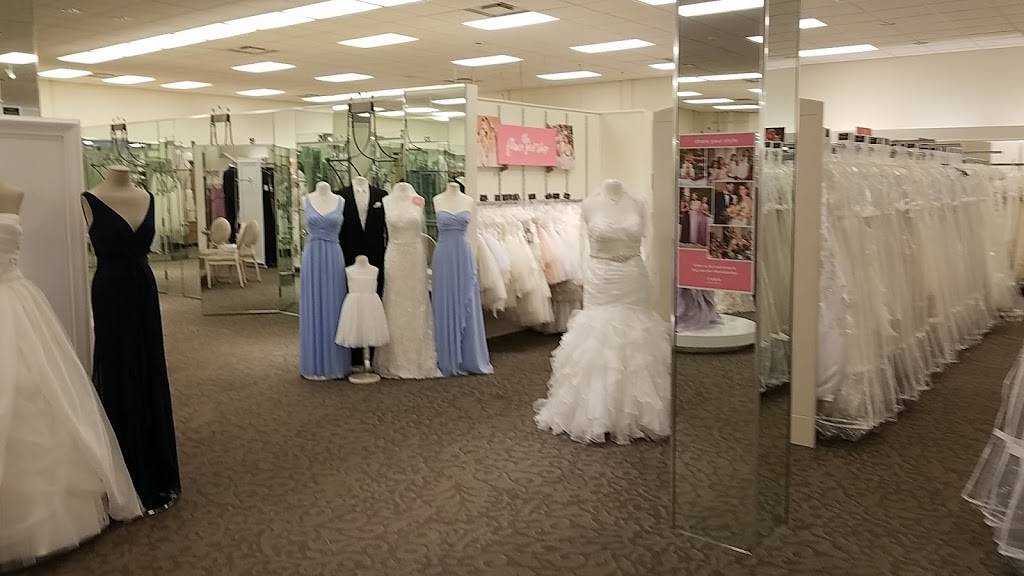 David’s Bridal | 2321 Gallatin Pike N, Madison, TN 37115, USA | Phone: (615) 851-5454