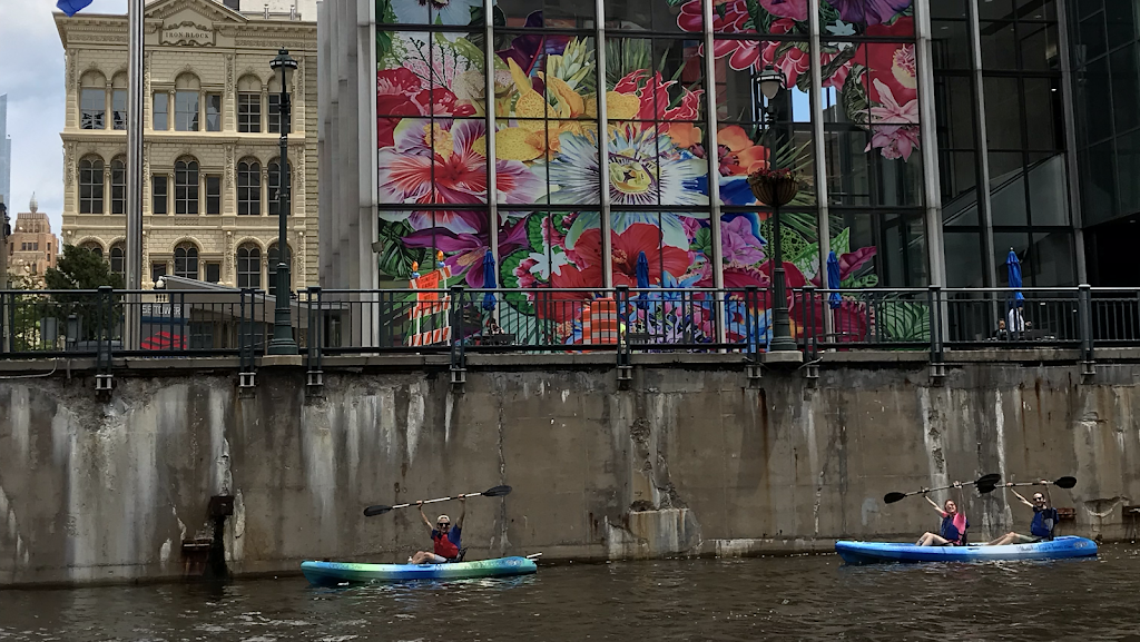 Brew City Kayak - Milwaukee Kayak Rentals and Tours | 820 S Water St, Milwaukee, WI 53204, USA | Phone: (414) 939-5443