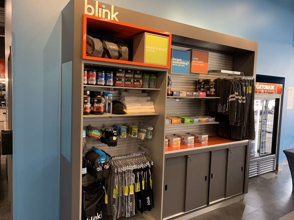 Blink Fitness | 1060 W Alameda Ave, Burbank, CA 91506, USA | Phone: (818) 686-5930