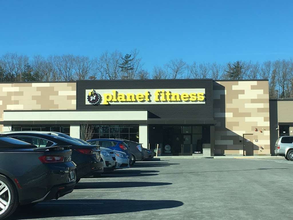 Planet Fitness | 360 Daniel Webster Hwy Ste103, Merrimack, NH 03054, USA | Phone: (603) 717-3446