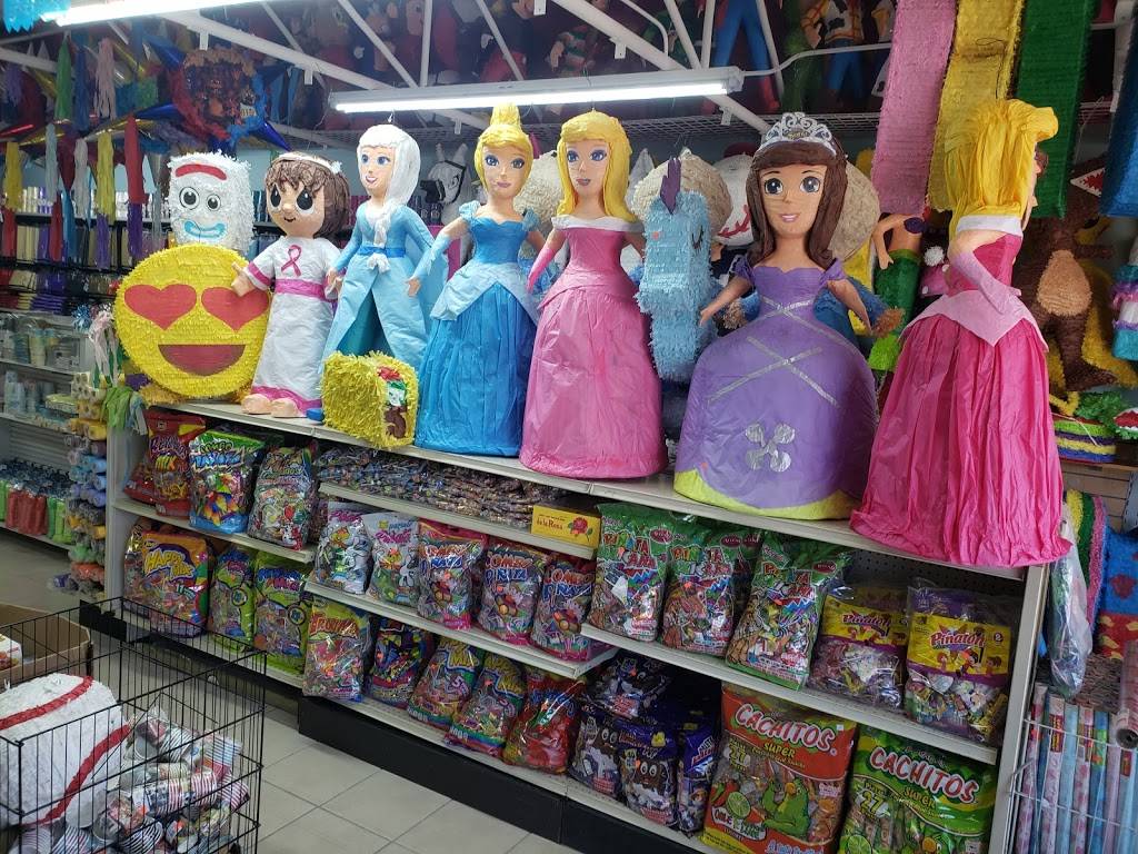 LeeL Pinatas, Party Supplies and Rental | 1205 E Irving Blvd, Irving, TX 75060, USA | Phone: (972) 870-1367