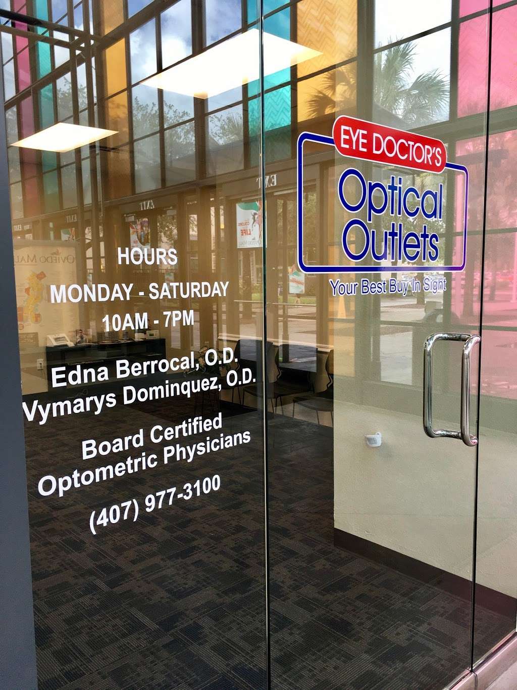 Optical Outlets | 1025 Oviedo Mall Boulevard, Oviedo, FL 32765, USA | Phone: (407) 977-3100