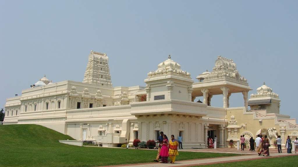 Sri Venkateswara Swami (Balaji) Temple | 1145 Sullivan Rd, Aurora, IL 60506, USA | Phone: (630) 844-2252