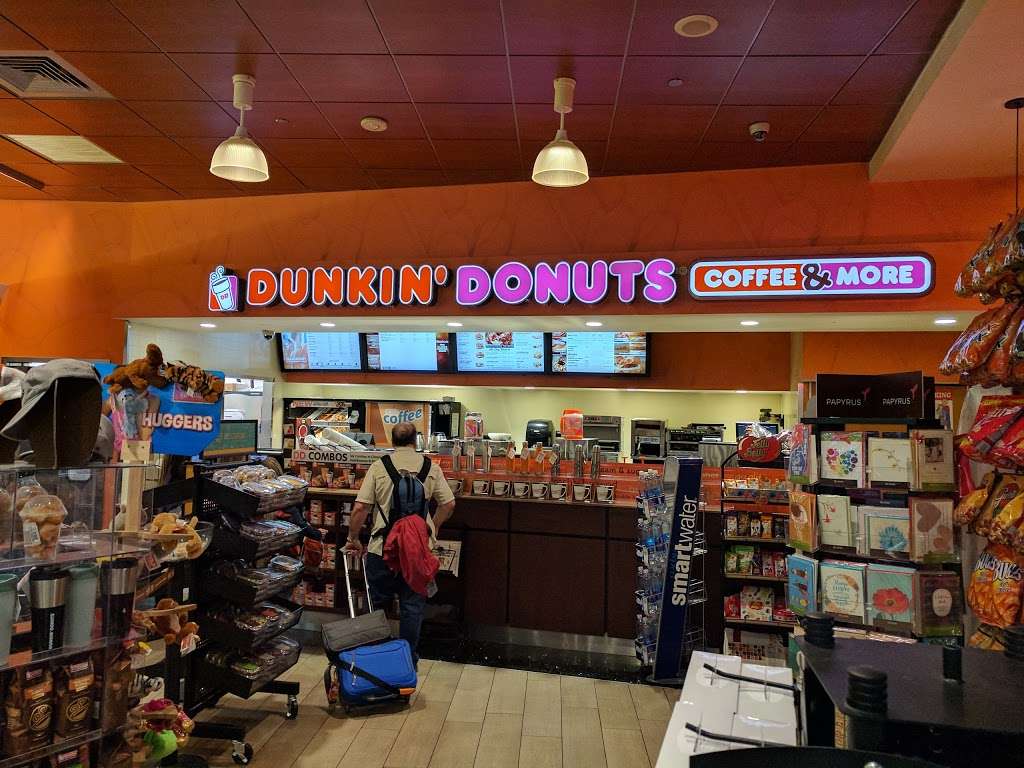 Dunkin | 3200 E Airfield Dr, Dallas, TX 75261, USA | Phone: (972) 574-4616