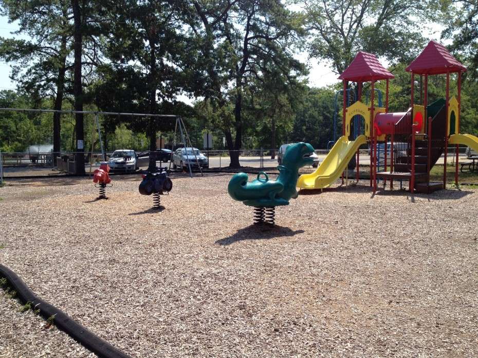 Birch Grove Park | 1675 Burton Ave, Northfield, NJ 08225, USA | Phone: (609) 641-3778