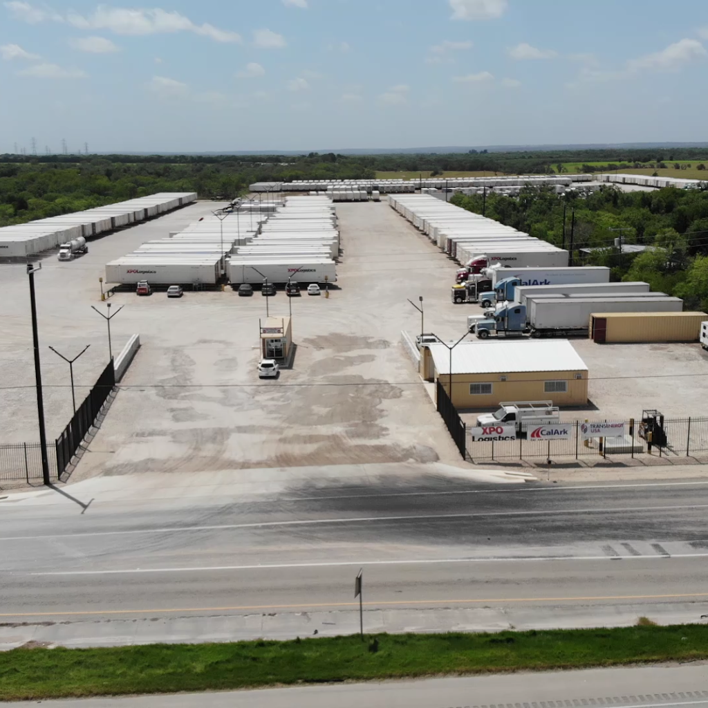 L A Transportation, Inc. | 12330 Interstate 35 Access Rd, Von Ormy, TX 78073, USA | Phone: (210) 590-8859