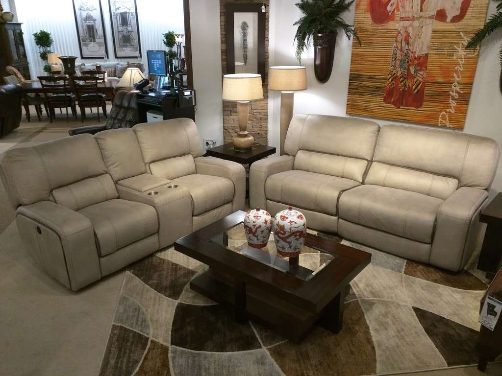 Rooms To Go Furniture Store | 10000 Katy Fwy Suite A, Houston, TX 77055, USA | Phone: (713) 465-1075