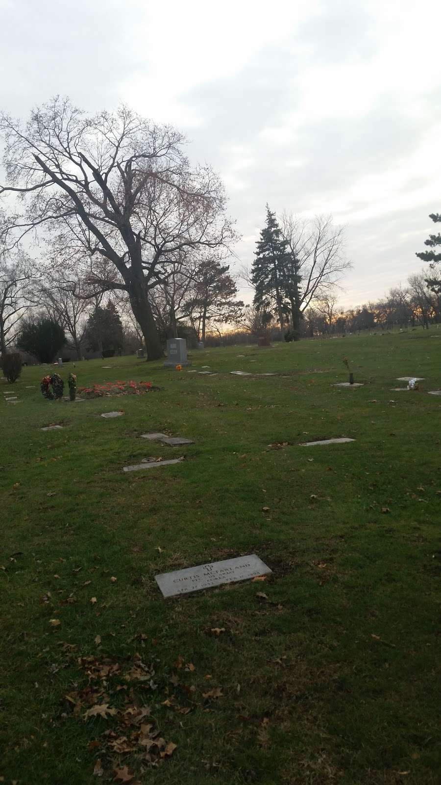 Mount Hope Cemetery | 11500 S Fairfield Ave, Chicago, IL 60655, USA | Phone: (708) 371-2818