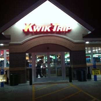 Kwik Trip | 9535 South 13th Street, Oak Creek, WI 53154, USA | Phone: (414) 762-2370