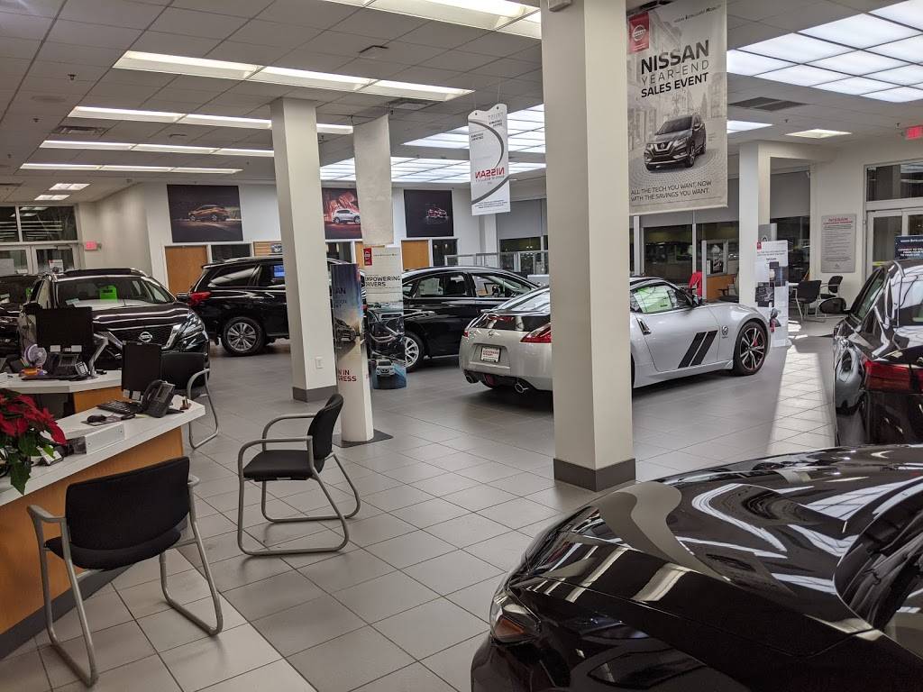 Eden Prairie Nissan | 12790 Plaza Dr, Eden Prairie, MN 55344, USA | Phone: (952) 567-2100