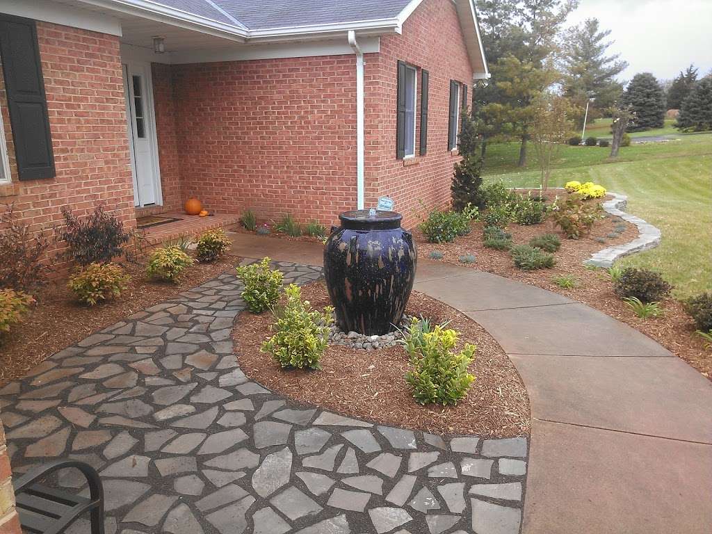 Sherbeyns Lawn & Landscape | 18111 Sherbeyns Lane, Culpeper, VA 22701, USA | Phone: (540) 727-8835