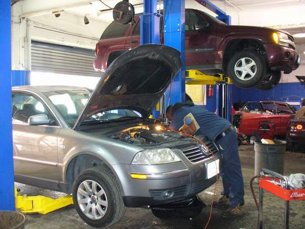 Mogo Auto Service Center | 27303 Detroit Rd, Westlake, OH 44145, USA | Phone: (440) 871-4949