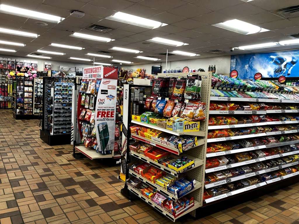 Pilot Travel Center | 13712 Northwestern Ave, Franksville, WI 53126, USA | Phone: (262) 835-2292