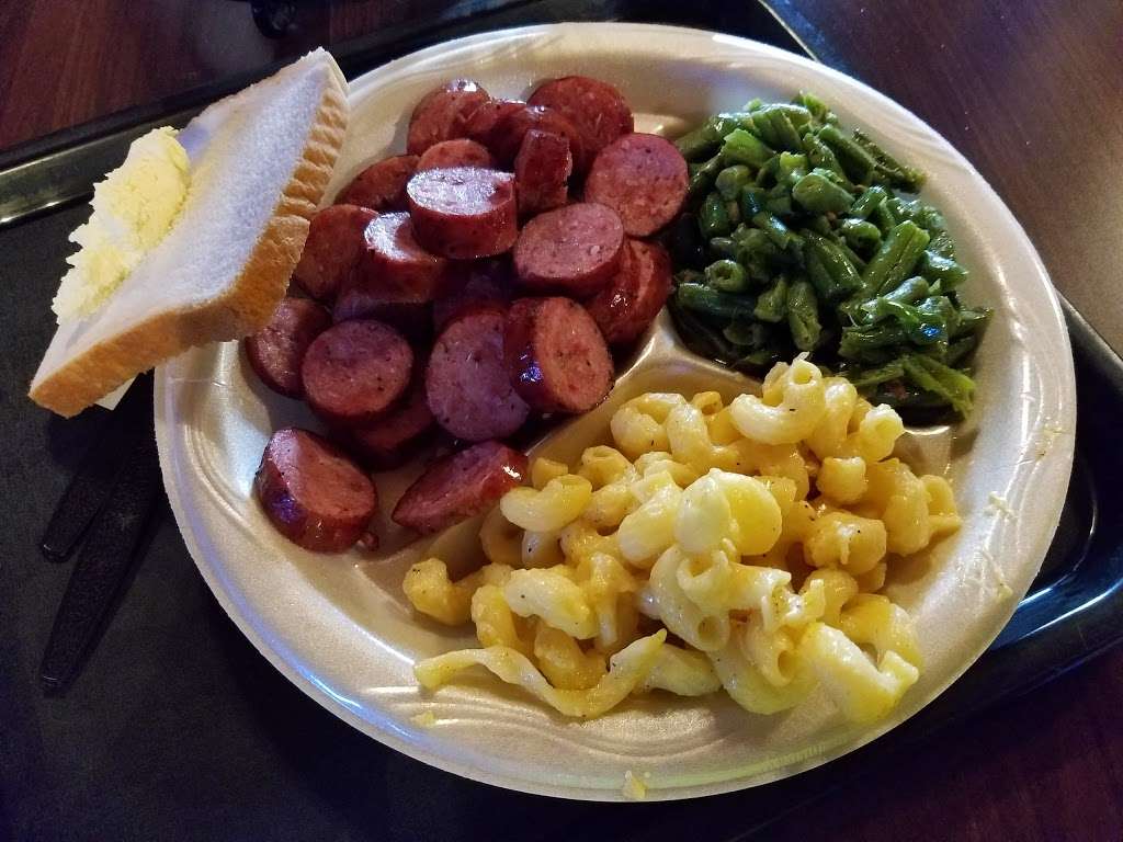 Smokin R BBQ | 226 E Brazos Ave, West Columbia, TX 77486, USA | Phone: (979) 345-6162