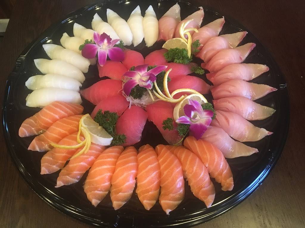 Uri Sushi & Grill | 3322 E Fountain Blvd, Colorado Springs, CO 80910, USA | Phone: (719) 394-4967