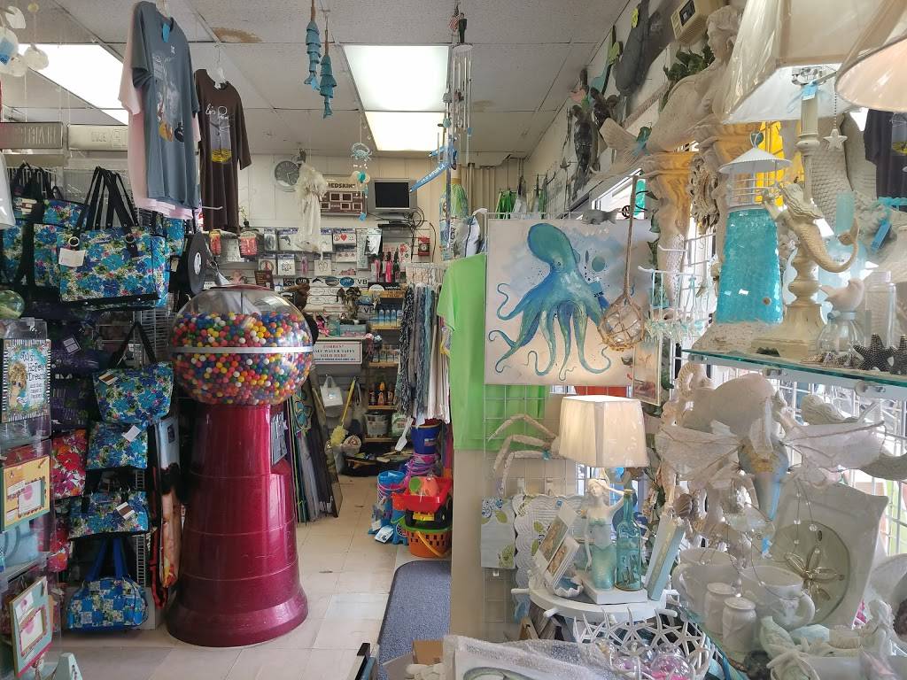 Beach Pier Gift Shop | 1415 Atlantic Ave, Virginia Beach, VA 23451, USA | Phone: (757) 428-2480