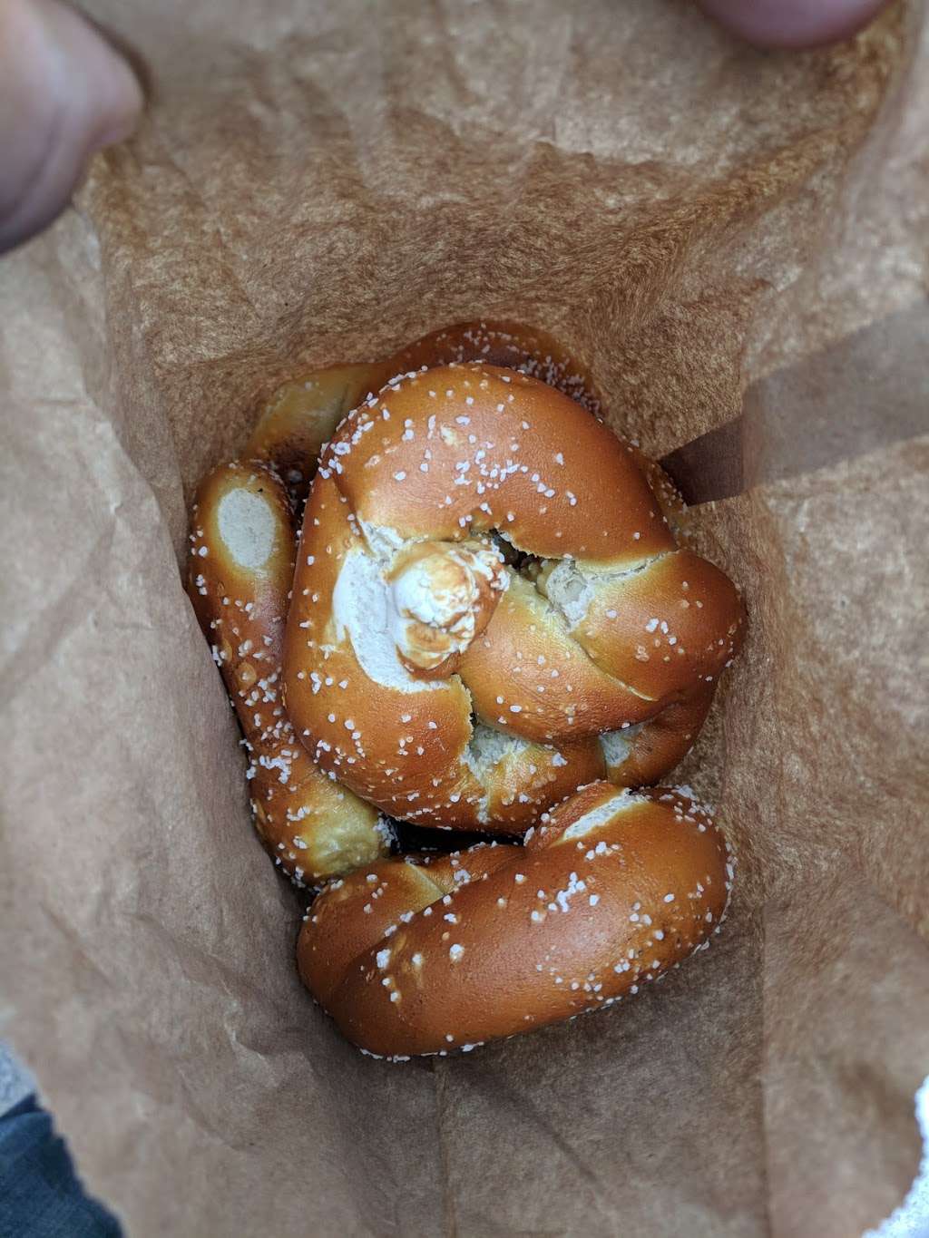 Reading Hard & Soft Pretzel | 613 Laurel St, Reading, PA 19602, USA | Phone: (610) 374-4651