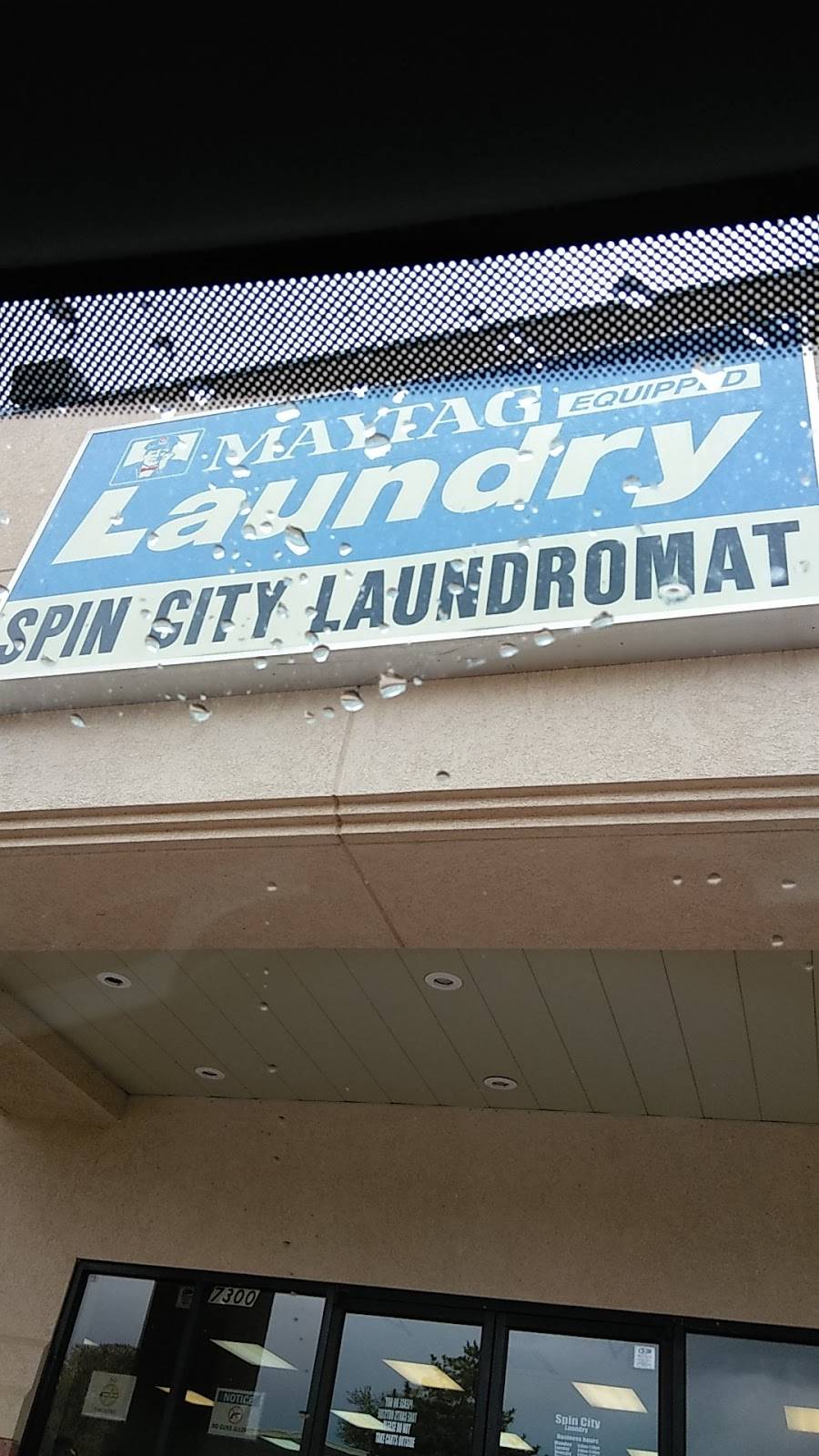 Spin City Laundry | 7300 Lyrewood Ln, Oklahoma City, OK 73132, USA | Phone: (405) 728-5679