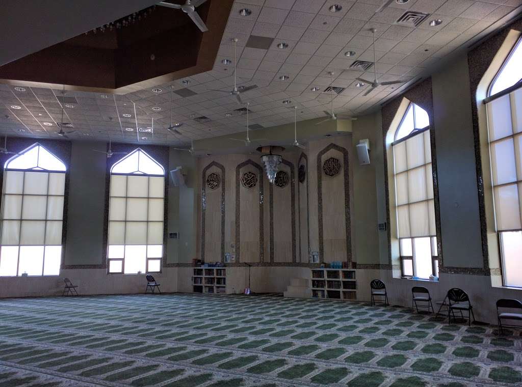 MCC Masjid & Expansion | 8601 Menard Ave, Morton Grove, IL 60053, USA | Phone: (847) 581-9410