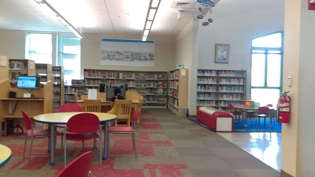 Community Center Library | 17017 Bollinger Canyon Rd, San Ramon, CA 94582, USA