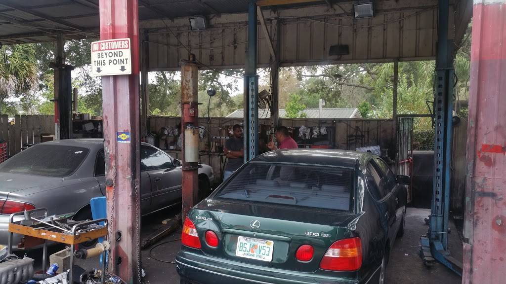 Lorenzo Garage Complete Auto Repair | 4412 E Hillsborough Ave, Tampa, FL 33610, USA | Phone: (813) 621-2239