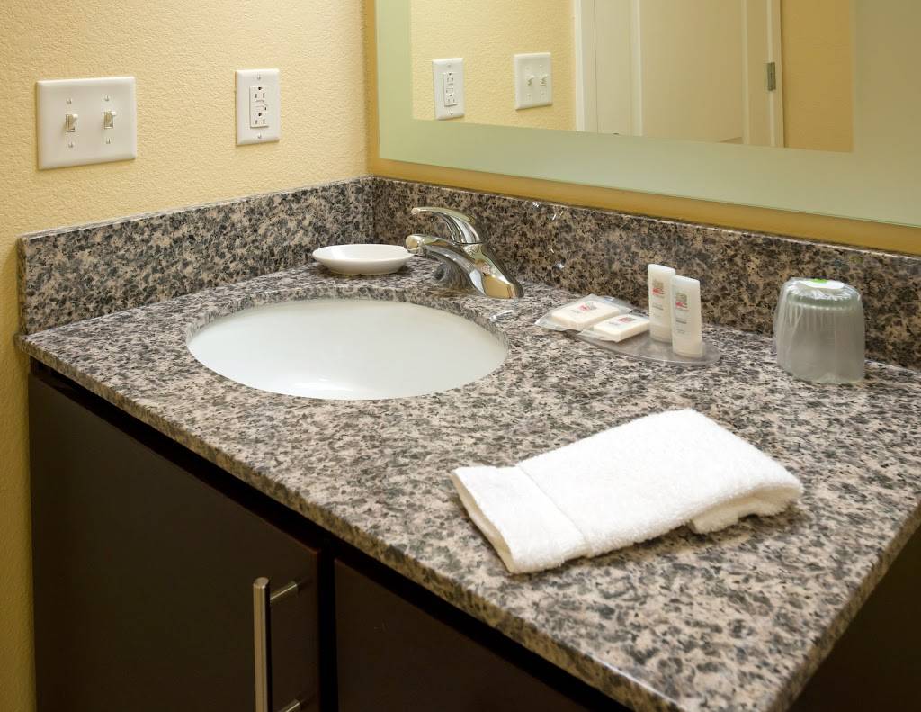 TownePlace Suites by Marriott Nashville Airport | 2700 Elm Hill Pike, Nashville, TN 37214, USA | Phone: (615) 232-3830