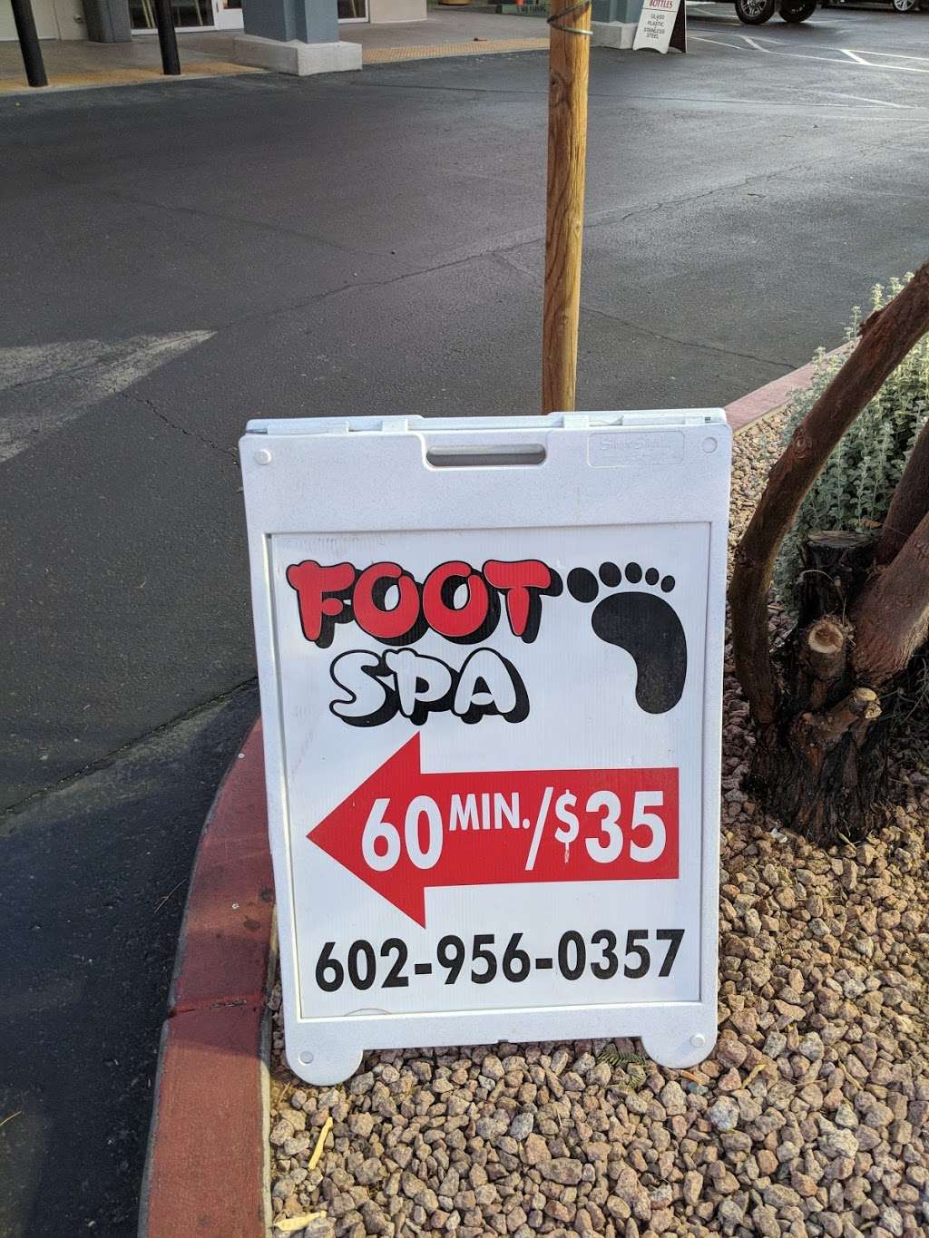 Relax Foot Spa | 3939 E CamelBack RD Colonnade, Phoenix, AZ 85016, USA | Phone: (602) 956-0357