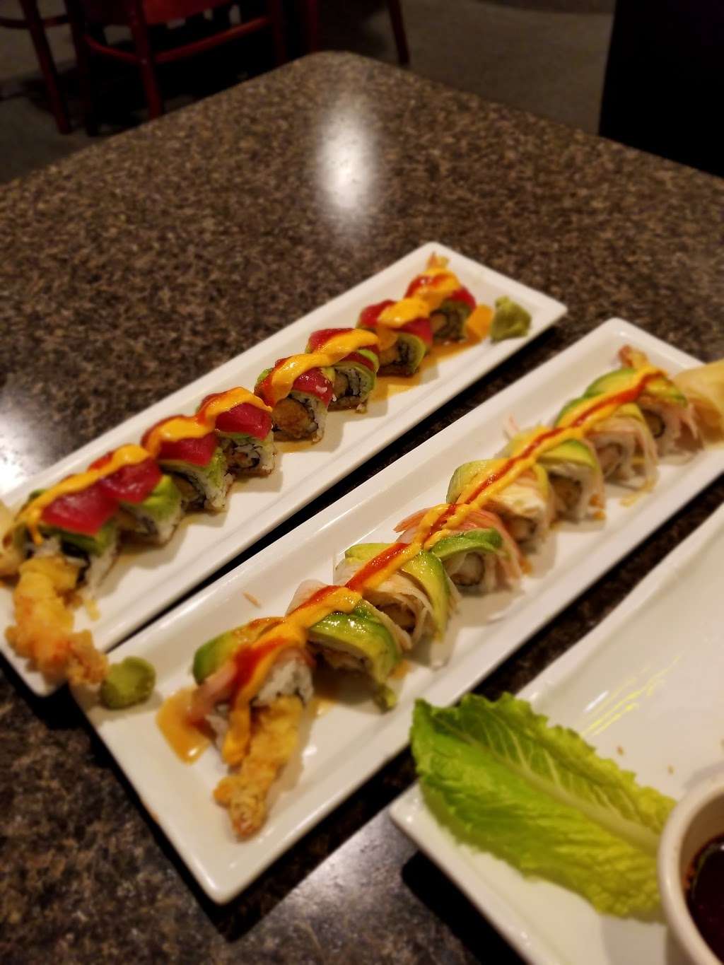 Rock & Roll Sushi | 6109 Berkshire Ln, Dallas, TX 75225, USA | Phone: (214) 987-1966