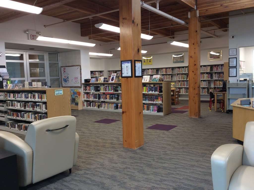 Mt Pleasant Branch Library | 125 Lozza Dr, Valhalla, NY 10595, USA | Phone: (914) 741-0276