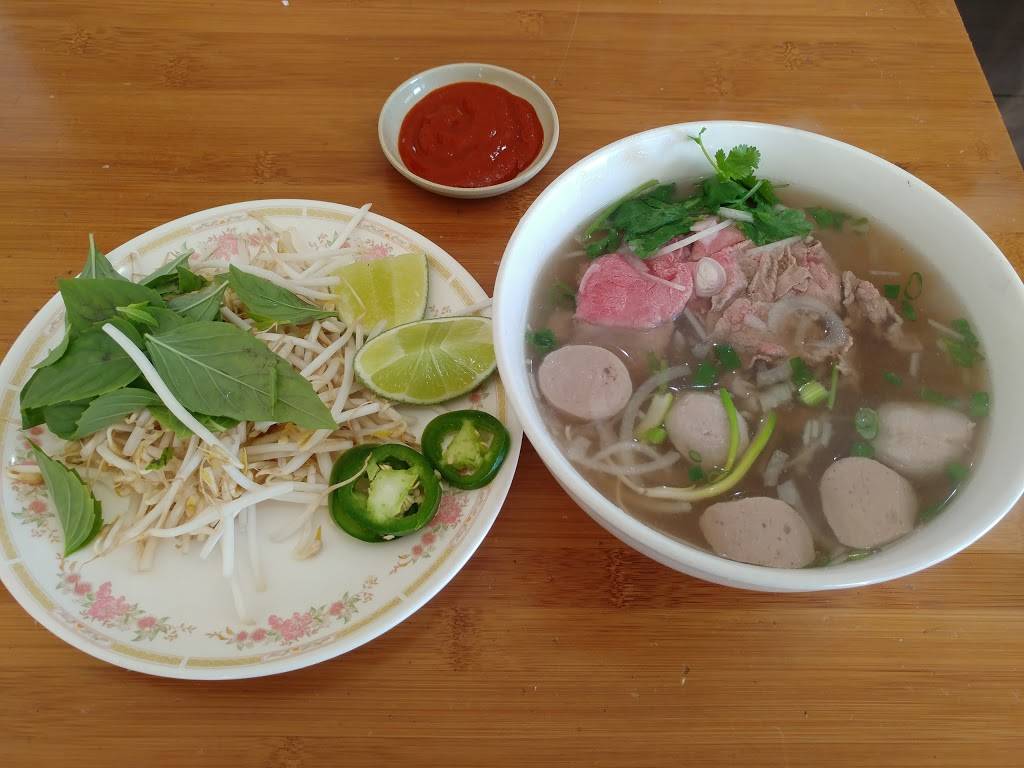 Pho Hong Phat | 3243 E Anaheim St, Long Beach, CA 90804, USA | Phone: (562) 498-3754