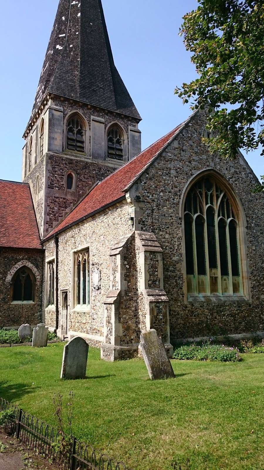 St Mary’s Old Harlow | Churchgate St, Harlow CM17 0JT, UK | Phone: 01279 432135