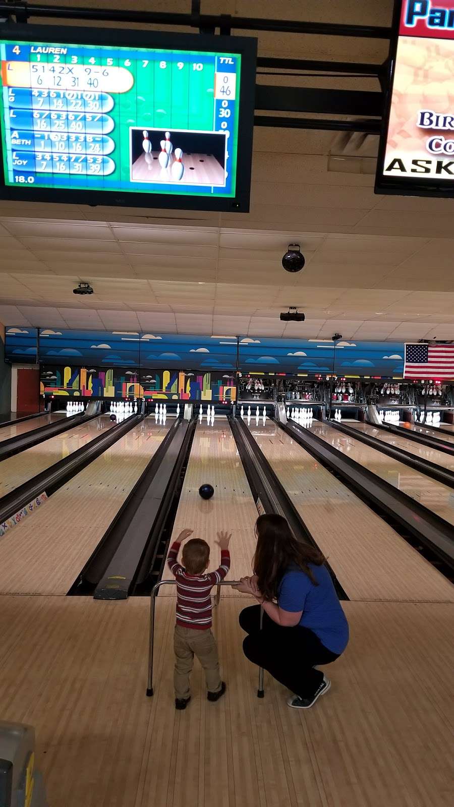 Sunshine Bowling Center | 10809 E U.S. Highway 136, Indianapolis, IN 46234, USA | Phone: (317) 280-7670