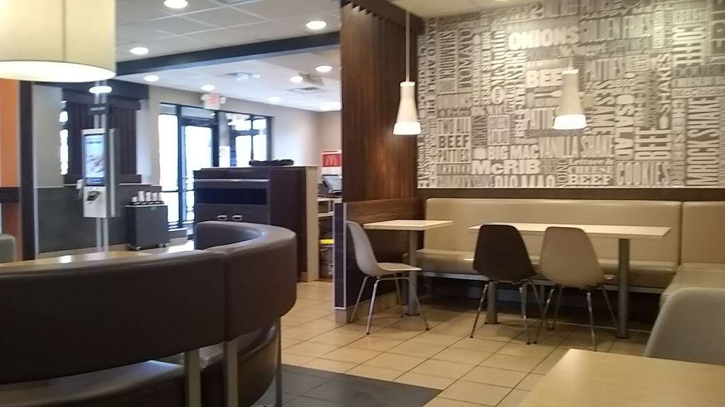 McDonalds | 825 NJ-36, Union Beach, NJ 07735, USA | Phone: (732) 264-3535