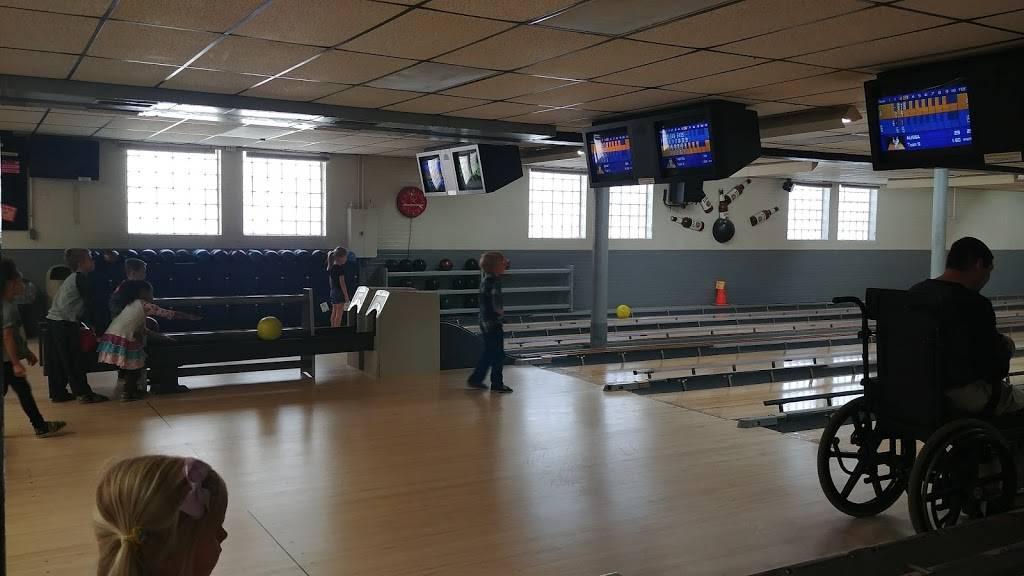 Epiphany Bowling Lanes | 3164 Ivanhoe Ave, St. Louis, MO 63139, USA | Phone: (314) 781-8684