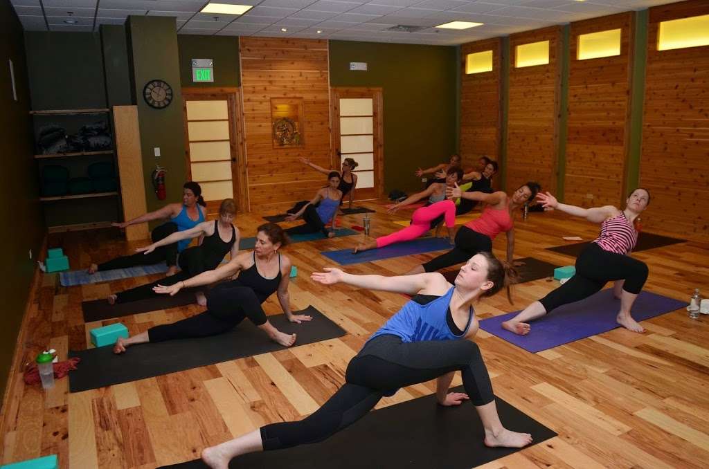 North Shore Yoga Bannockburn | 2523 Waukegan Rd, Bannockburn, IL 60015, USA | Phone: (847) 607-8581