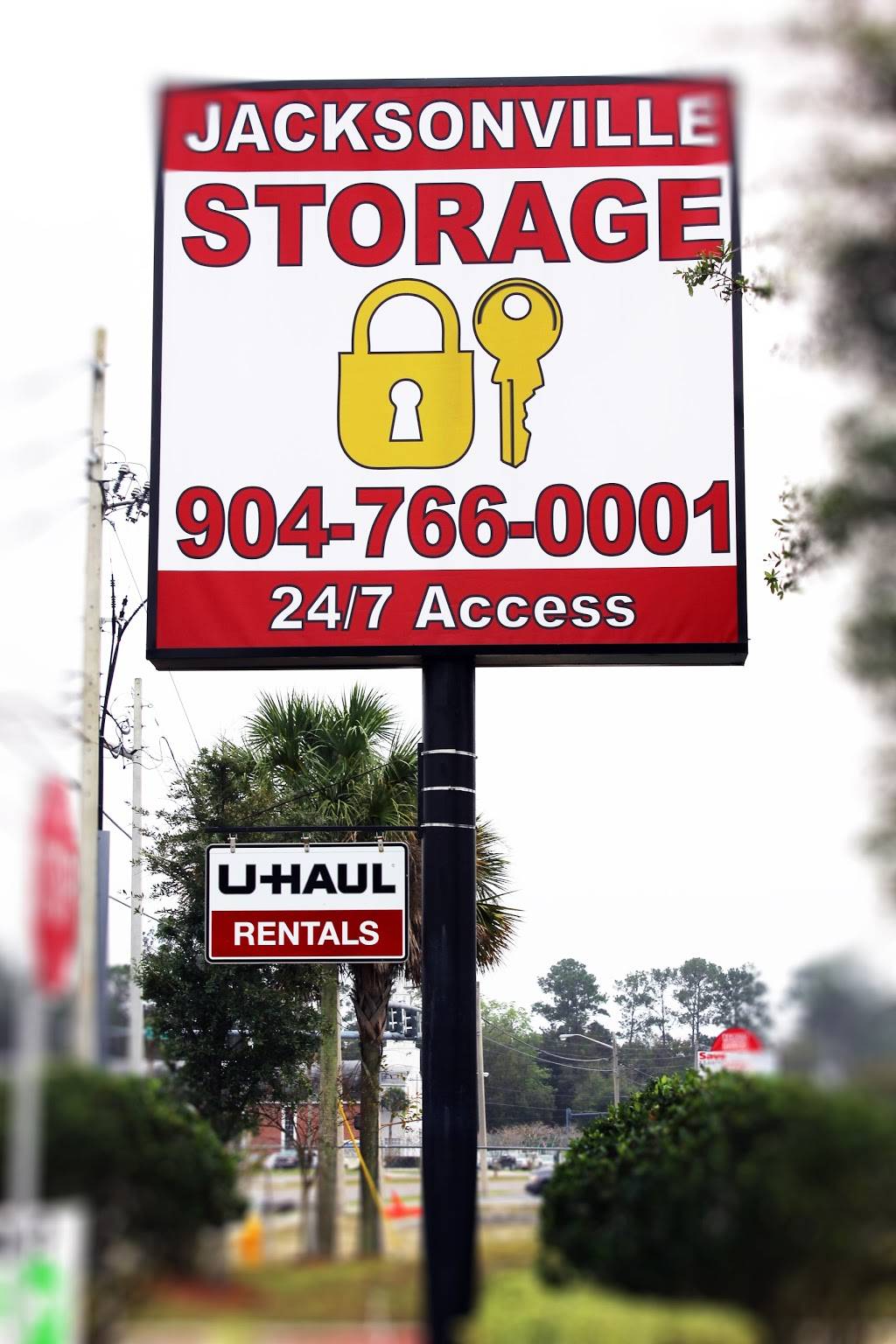 Jacksonville Self Storage | 10724 Lem Turner Rd, Jacksonville, FL 32218, USA | Phone: (904) 766-0001