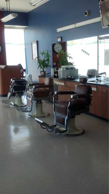 The Corner Barber Shop | 10635 Burbank Blvd, North Hollywood, CA 91601, USA | Phone: (818) 821-3741