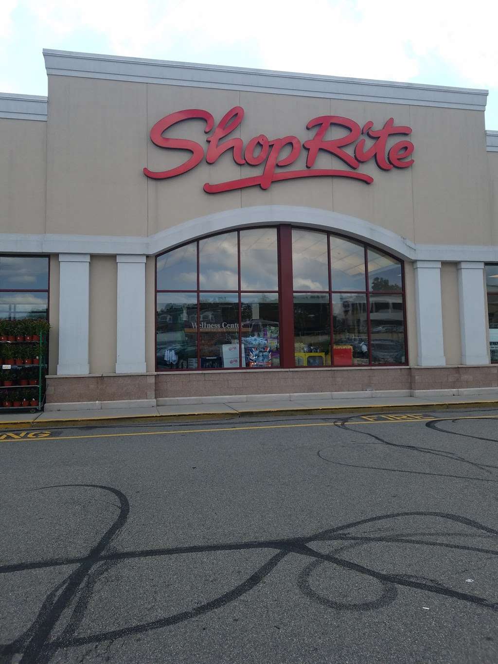ShopRite of Emerson | 425 Old Hook Rd, Emerson, NJ 07630, USA | Phone: (201) 262-0012