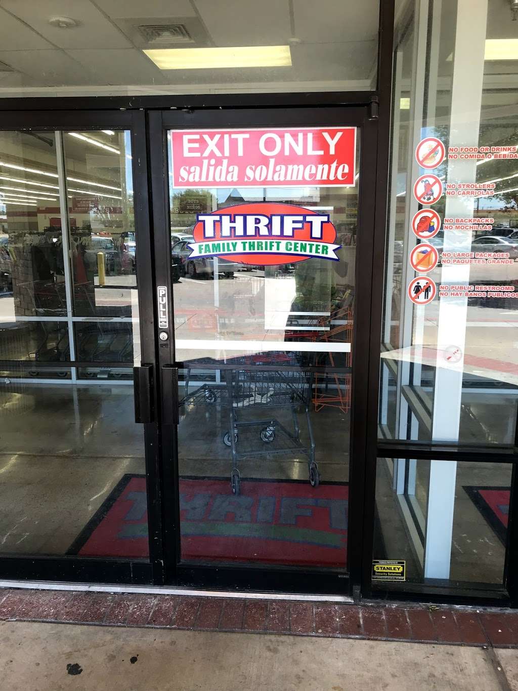 Family Thrift Center Outlet | 6769 S Texas 6, Houston, TX 77083, USA | Phone: (281) 575-1142