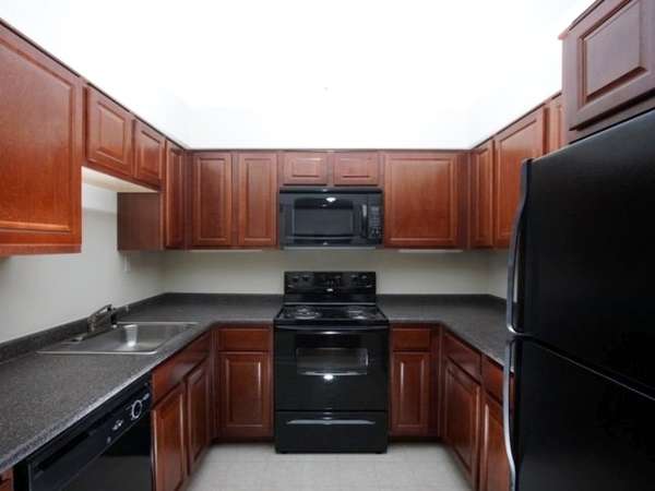 Morris Crossing Apartments | 23 Max Dr, Morristown, NJ 07960, USA | Phone: (973) 998-6757