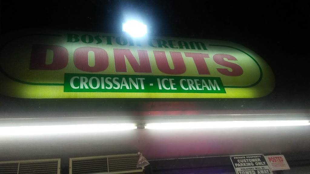 Boston Cream Doughnut | 1009 W Anaheim St, Wilmington, CA 90744, USA | Phone: (310) 518-7988